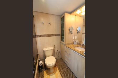 Apartamento à venda com 95m², 2 quartos e 1 vagaBanheiro da Suíte