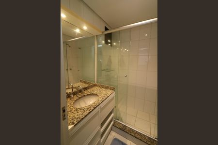 Apartamento à venda com 95m², 2 quartos e 1 vagaBanheiro Social