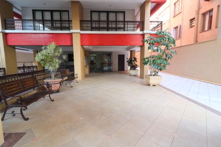 Apartamento à venda com 95m², 2 quartos e 1 vagaÁrea comum - Hall de entrada