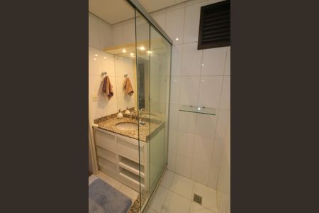 Apartamento à venda com 95m², 2 quartos e 1 vagaBanheiro Social