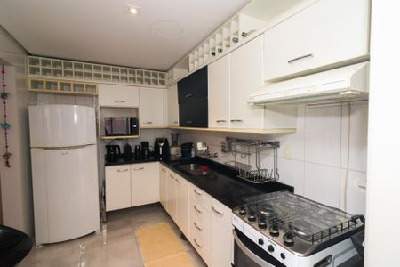 Apartamento à venda com 95m², 2 quartos e 1 vagaCozinha