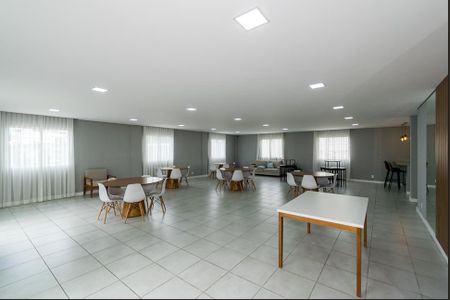 Apartamento à venda com 47m², 2 quartos e sem vagaÁrea comum - Salão de festas