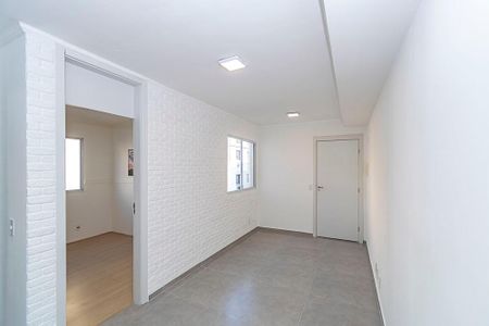 Sala de apartamento à venda com 2 quartos, 47m² em Bonsucesso, Rio de Janeiro