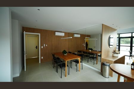 Apartamento à venda com 45m², 2 quartos e 1 vagaÁrea comum - Salão de festas