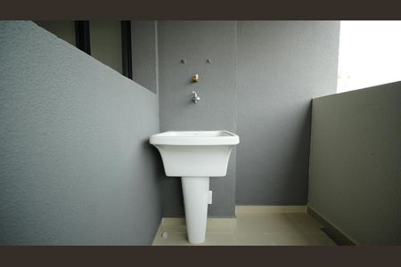 Apartamento à venda com 45m², 2 quartos e 1 vagaÁrea de Serviço