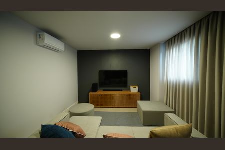 Apartamento à venda com 45m², 2 quartos e 1 vagaCinema