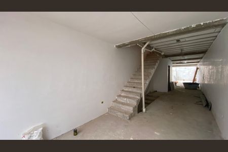 Sala de casa à venda com 3 quartos, 138m² em Jardim Hercilia, São Paulo