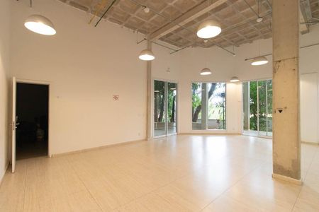 Casa de condomínio para alugar com 100m², 2 quartos e 2 vagas Casa de condomínio para alugar com 100m², 2 quartos e 2 vagasÁrea comum - Salão de festas