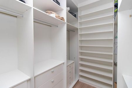 Casa de condomínio para alugar com 100m², 2 quartos e 2 vagas Casa de condomínio para alugar com 100m², 2 quartos e 2 vagasQuarto Suíte 2