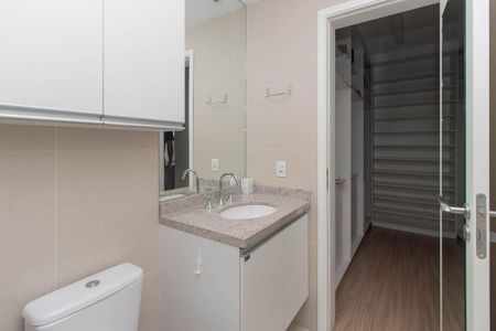 Casa de condomínio para alugar com 100m², 2 quartos e 2 vagas Casa de condomínio para alugar com 100m², 2 quartos e 2 vagasBanheiro da Suíte 2