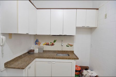Apartamento à venda com 85m², 2 quartos e sem vaga Apartamento à venda com 85m², 2 quartos e sem vagaCozinha