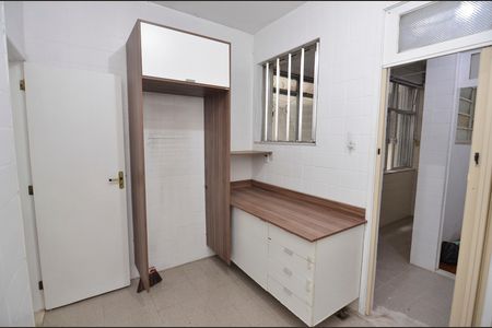 Apartamento à venda com 85m², 2 quartos e sem vaga Apartamento à venda com 85m², 2 quartos e sem vagaCozinha