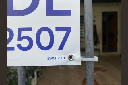 Plaquinha Cod ZWMT-501 de casa à venda com 3 quartos, 74m² em Vila Nilo, São Paulo
