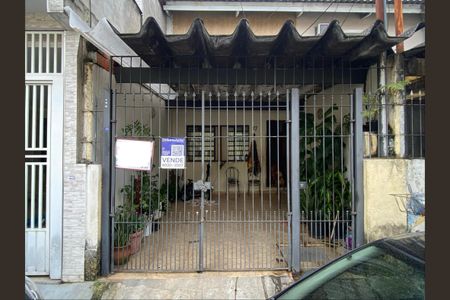 Fachada de casa à venda com 3 quartos, 74m² em Vila Nilo, São Paulo