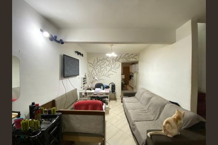 Sala de casa à venda com 3 quartos, 74m² em Vila Nilo, São Paulo