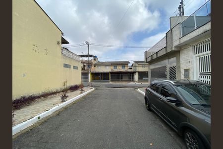 Vista da Rua de casa à venda com 3 quartos, 74m² em Vila Nilo, São Paulo