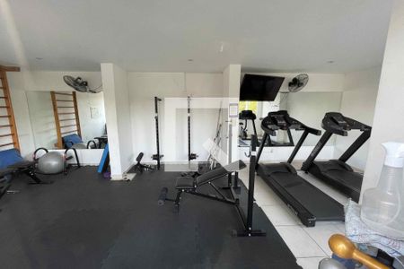 Apartamento para alugar com 45m², 2 quartos e 1 vaga Apartamento para alugar com 45m², 2 quartos e 1 vagaAcademia