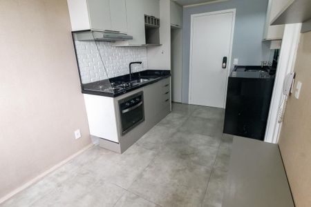 Sala de apartamento para alugar com 1 quarto, 24m² em Paraíso do Morumbi, São Paulo