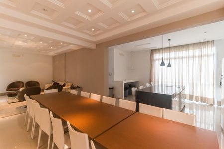 Apartamento para alugar com 150m², 3 quartos e 3 vagasÁrea comum - Salão de festas