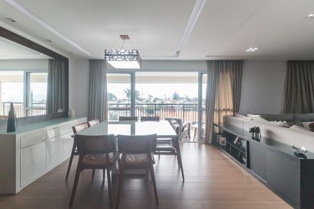 Apartamento para alugar com 150m², 3 quartos e 3 vagasSala