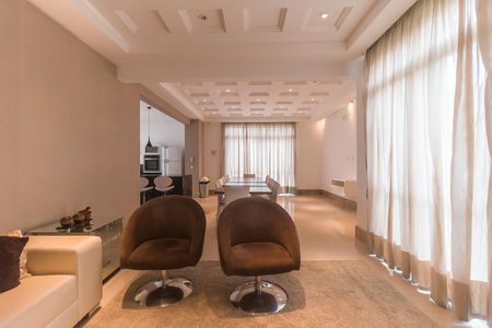 Apartamento para alugar com 150m², 3 quartos e 3 vagasÁrea comum - Salão de festas