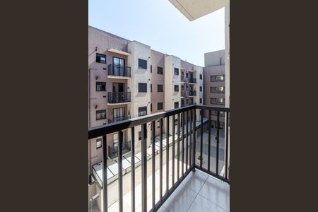 Apartamento para alugar com 42m², 2 quartos e 1 vagaSala - Varanda