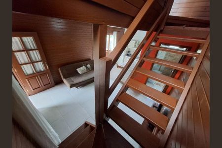 Sala de casa para alugar com 2 quartos, 48m² em São João do Rio Vermelho, Florianópolis