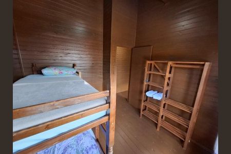 Quarto 2 de casa para alugar com 2 quartos, 48m² em São João do Rio Vermelho, Florianópolis