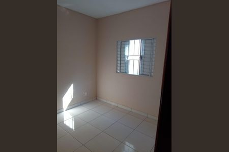 Casa à venda com 200m², 4 quartos e 2 vagasQuarto