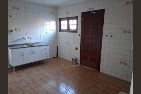 Cozinha de casa à venda com 3 quartos, 80m² em Jardim Beatriz, São Paulo