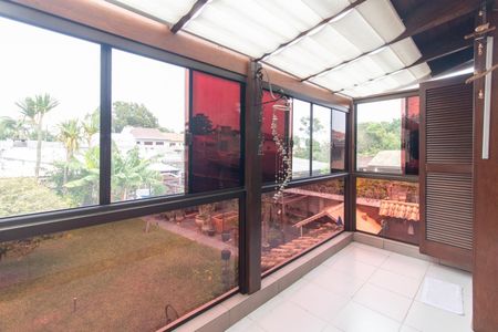 Casa para alugar com 288m², 4 quartos e 4 vagas Casa para alugar com 288m², 4 quartos e 4 vagasVaranda do Quarto 3