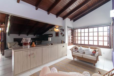 Casa para alugar com 288m², 4 quartos e 4 vagas Casa para alugar com 288m², 4 quartos e 4 vagasQuarto 3