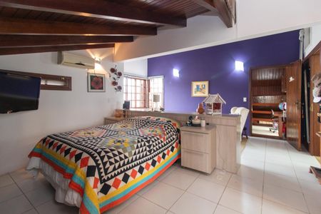 Casa para alugar com 288m², 4 quartos e 4 vagas Casa para alugar com 288m², 4 quartos e 4 vagasQuarto 3