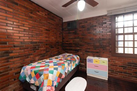 Casa para alugar com 288m², 4 quartos e 4 vagas Casa para alugar com 288m², 4 quartos e 4 vagasQuarto 1
