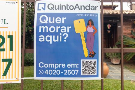 Casa para alugar com 288m², 4 quartos e 4 vagas Casa para alugar com 288m², 4 quartos e 4 vagasPlaca