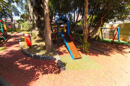 Apartamento para alugar com 48m², 2 quartos e 1 vagaÁrea comum - Playground