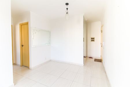 Sala de apartamento para alugar com 2 quartos, 48m² em Parada Xv de Novembro, São Paulo