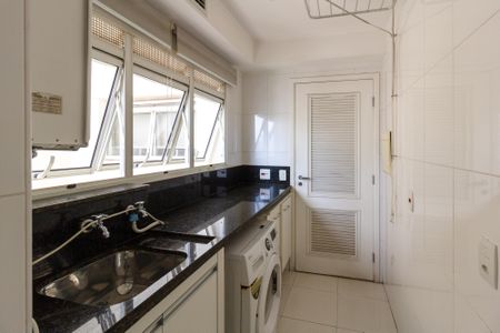 Apartamento à venda com 137m², 3 quartos e 2 vagasÁrea de Serviço