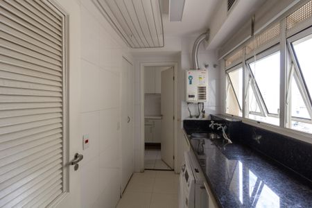 Apartamento à venda com 137m², 3 quartos e 2 vagasÁrea de Serviço
