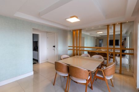 Apartamento à venda com 137m², 3 quartos e 2 vagasSala