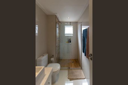 Apartamento à venda com 137m², 3 quartos e 2 vagasBanheiro do Quarto 2 suíte 