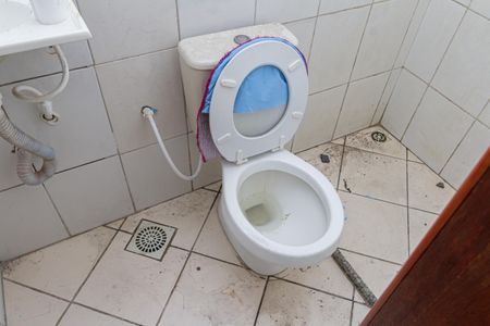 Casa para alugar com 75m², 2 quartos e 1 vagaBanheiro da Suíte 2