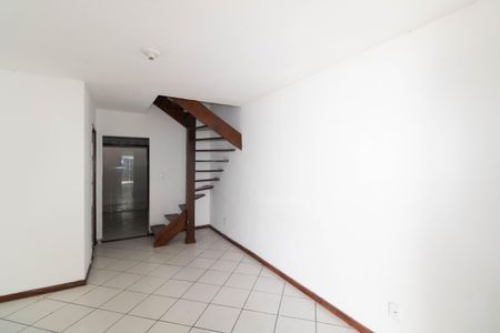 Sala de casa para alugar com 2 quartos, 75m² em Campo Grande, Rio de Janeiro