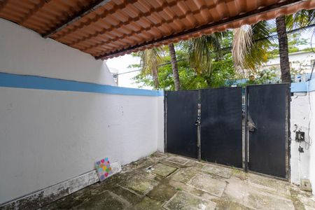 Casa para alugar com 75m², 2 quartos e 1 vaga Casa para alugar com 75m², 2 quartos e 1 vagaGaragem