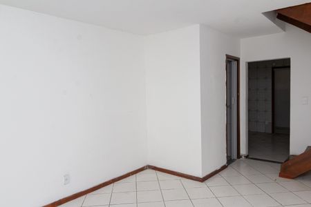Casa para alugar com 75m², 2 quartos e 1 vagaSala