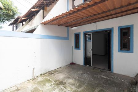 Casa para alugar com 75m², 2 quartos e 1 vaga Casa para alugar com 75m², 2 quartos e 1 vagaGaragem