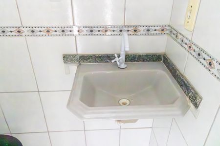 Casa para alugar com 75m², 2 quartos e 1 vaga Casa para alugar com 75m², 2 quartos e 1 vagaLavabo