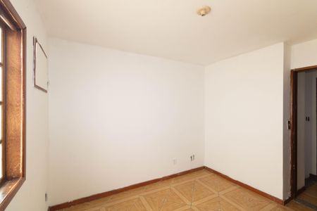 Casa para alugar com 75m², 2 quartos e 1 vaga Casa para alugar com 75m², 2 quartos e 1 vagaSuíte 2