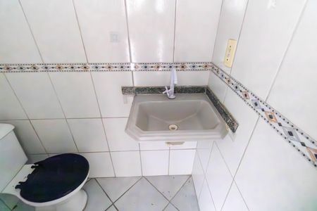 Casa para alugar com 75m², 2 quartos e 1 vaga Casa para alugar com 75m², 2 quartos e 1 vagaLavabo