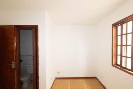 Casa para alugar com 75m², 2 quartos e 1 vaga Casa para alugar com 75m², 2 quartos e 1 vagaSuíte 2